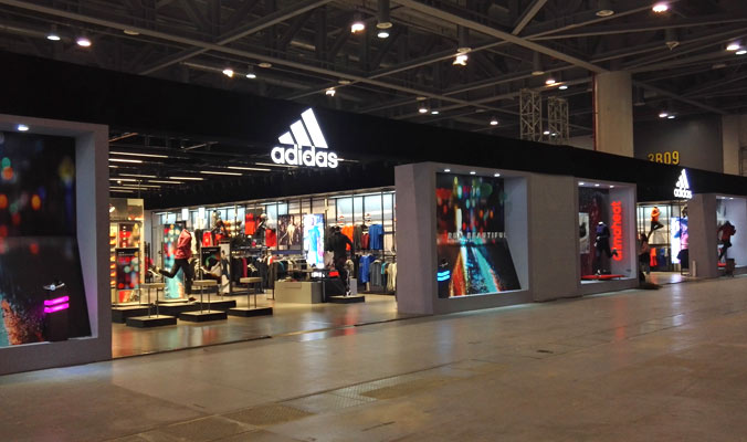 adidas日韩午夜福利视频